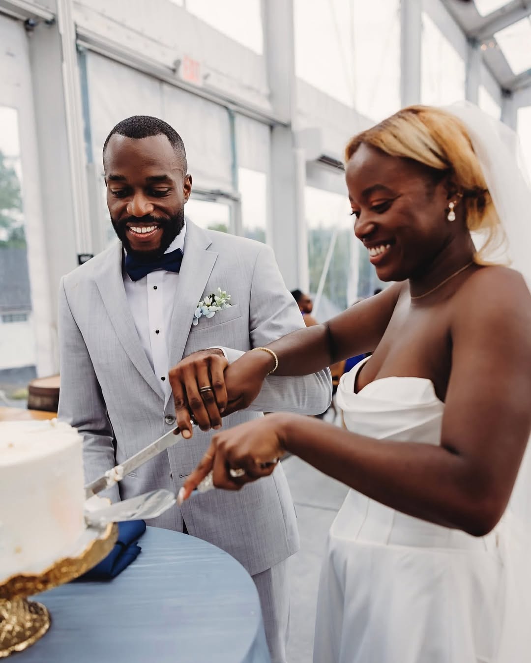 cake cutting dress Engagement Cake Cutting Dress