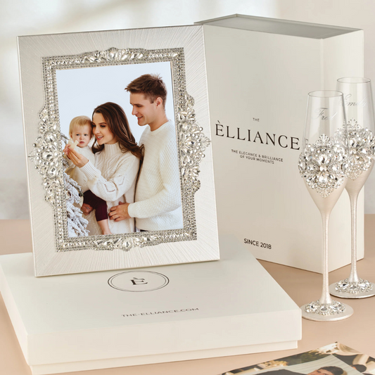 Gift Ideas That Suit Every Season: Luxury Pieces Perfect for Fall & Winter Celebrations
