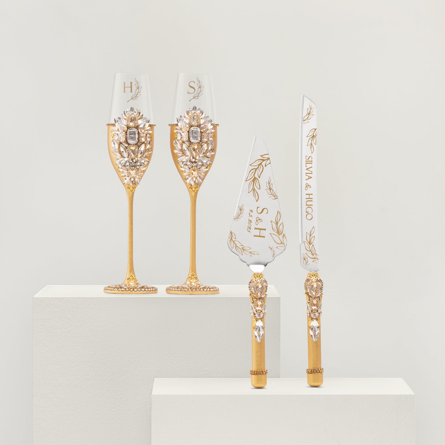 Royal Gold Flutes & Cake Knife Server set