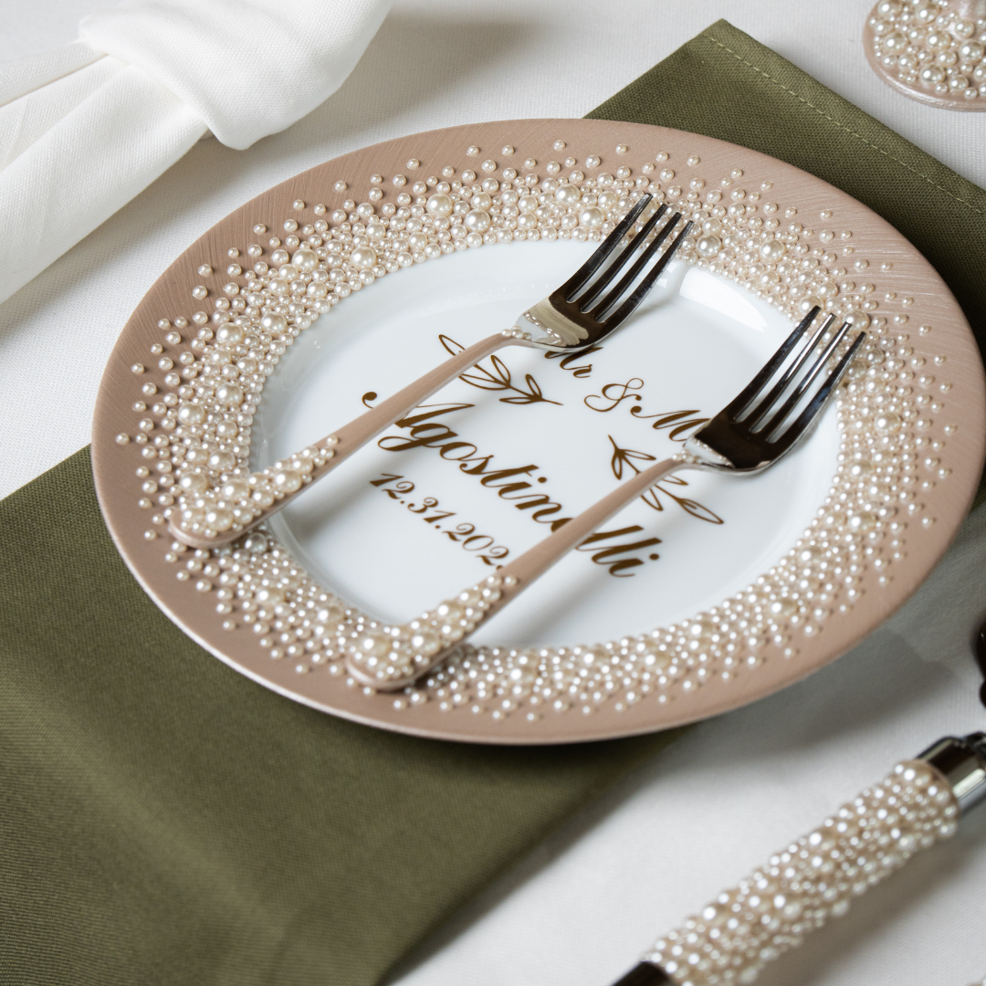 Pearl Beige Plate and Forks