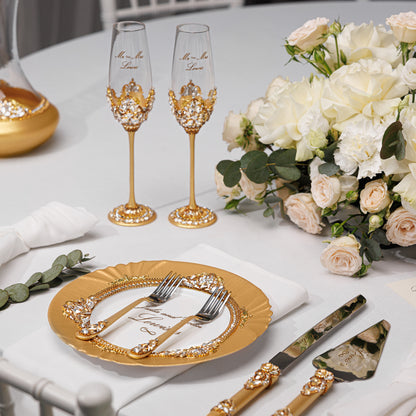 Personalized Gold Wedding Champagne Flutes & Cake Knife Server Set,  7 items  | The Èlliance Valencia Engraved Classic set