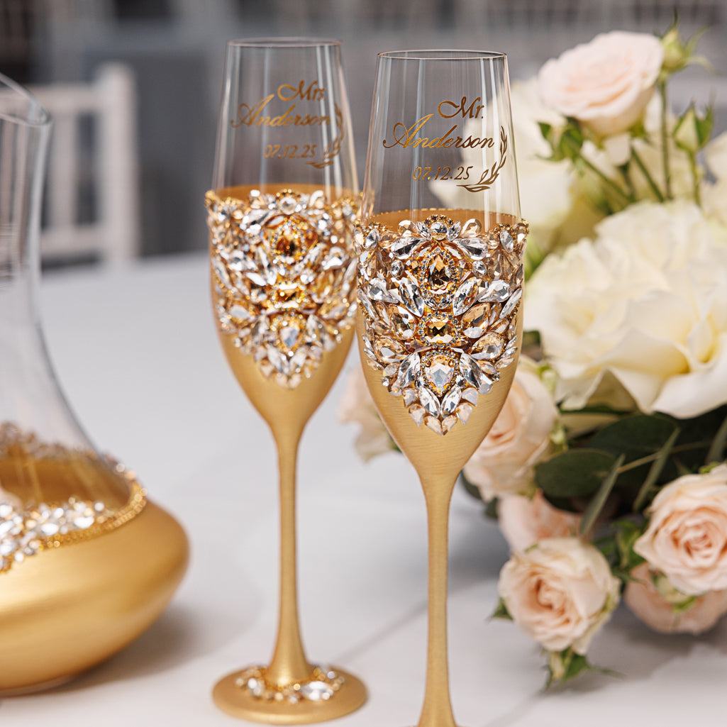 Personalized Gold Wedding Champagne Flutes & Cake Knife Server set, 4 items  |  The Èlliance Gloria Engraved Flutes and Cake set