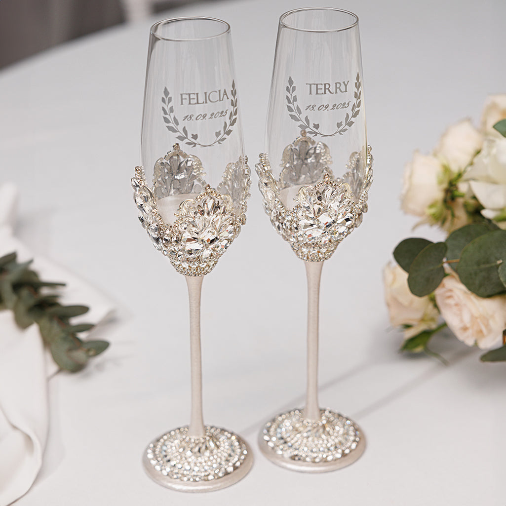 Personalized Ivory Bride & Groom Champagne Glasses | The Èlliance Valencia Engraved Wedding Flutes