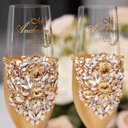 Personalized Gold Wedding Champagne Flutes & Cake Knife Server set, 4 items  |  The Èlliance Gloria Engraved Flutes and Cake set