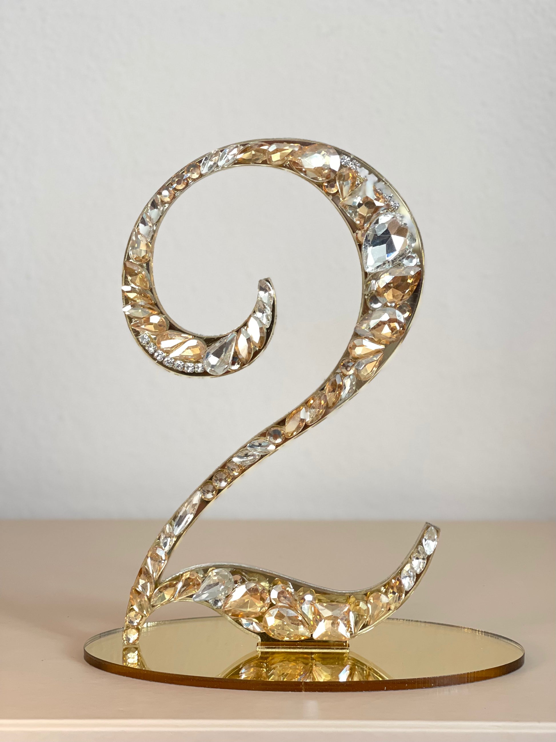 Table Numbers Gold (10)